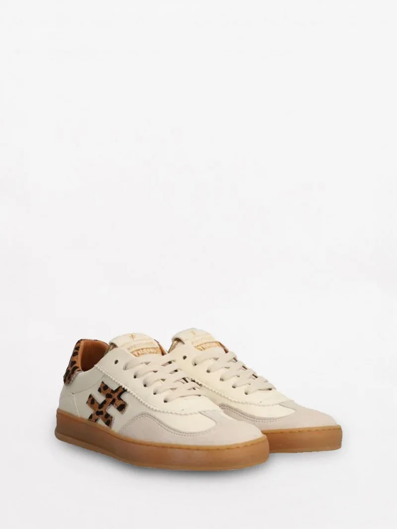 A032 Iconic 2 slika 1